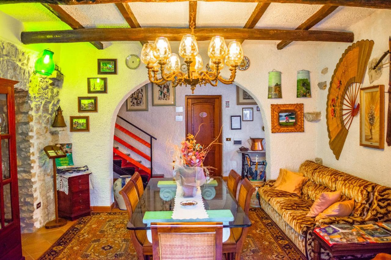 Villa La Voce Del Vento Pastena  Екстер'єр фото