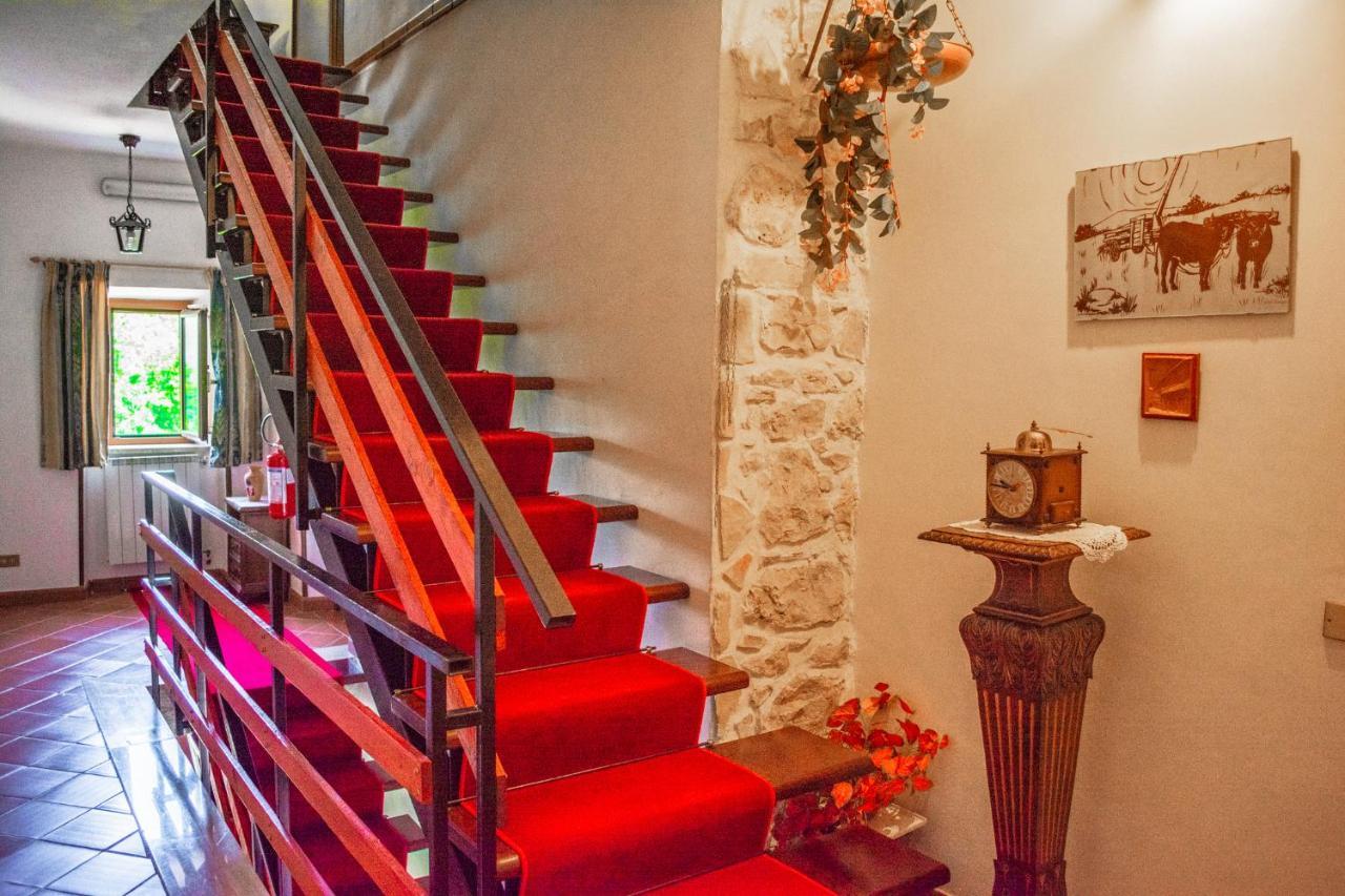 Villa La Voce Del Vento Pastena  Екстер'єр фото
